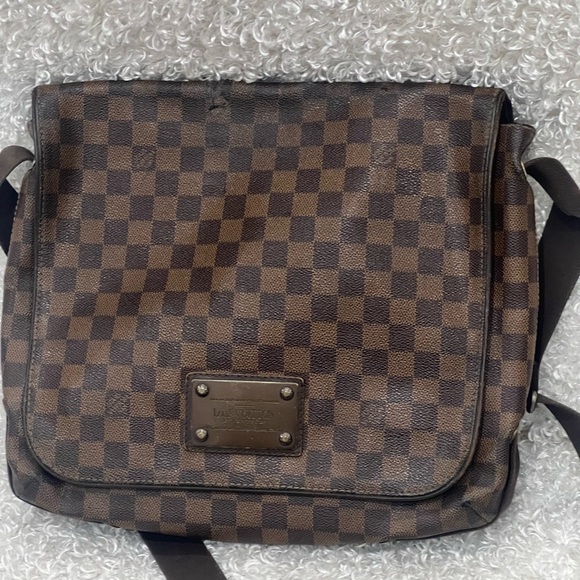 Louis Vuitton Damier Brooklyn MM Messenger bag - Picture 1 of 16